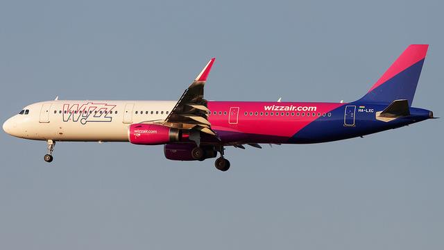 HA-LXC:Airbus A321:Wizz Air